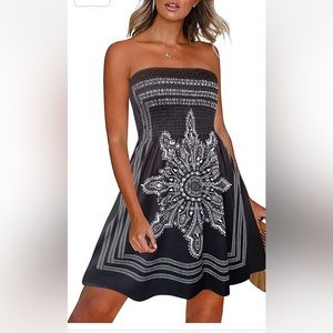 Beach dress black & white large